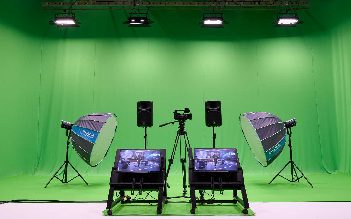 B Studio グリーンバックスタジオ